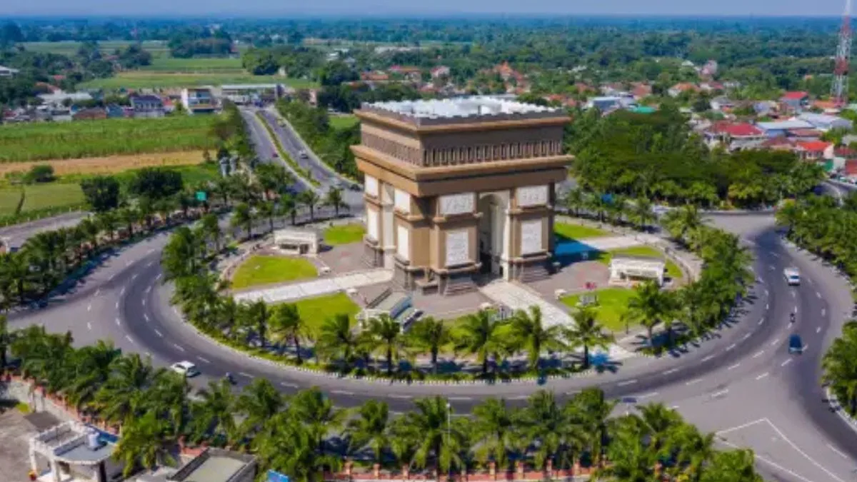 Gambar simpang lima kediri