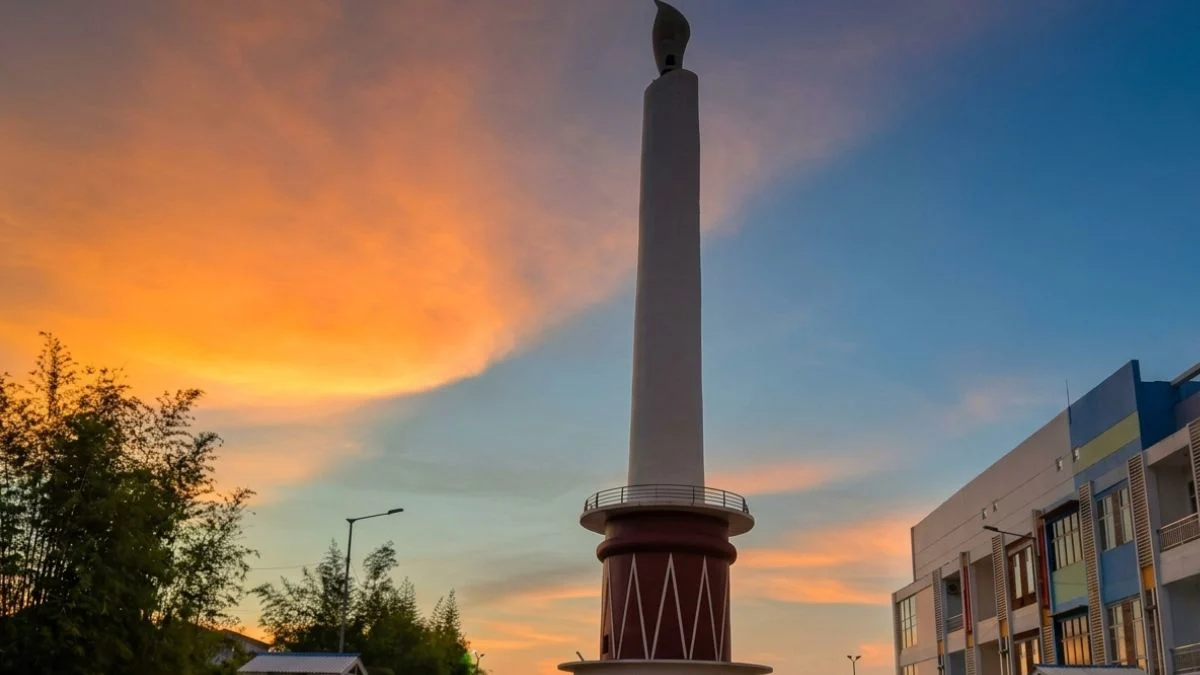 gambar-tugu-lilin-manado (1) Gambar tugu lilin Manado